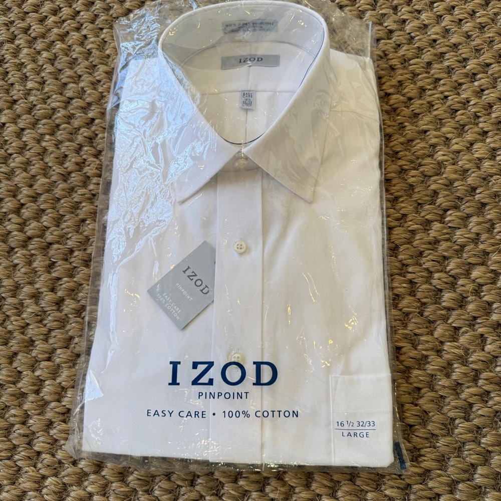 IZOD Men's Classic White Dress Shirt Large 16.5 32/33